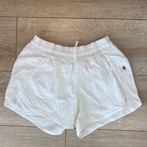 Lululemon Tracker shorts